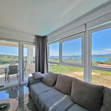 Apartman Tin