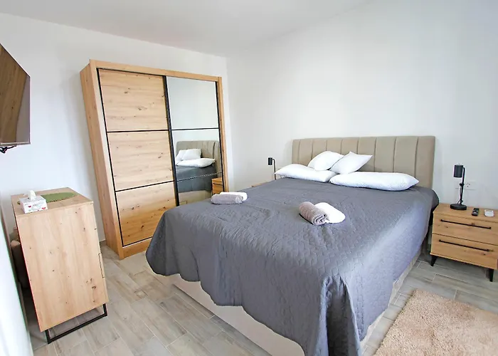Tin Apartment